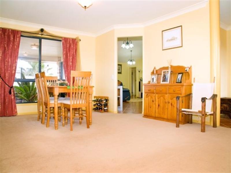 11 Biscay Crescent, Glenvale QLD 4350