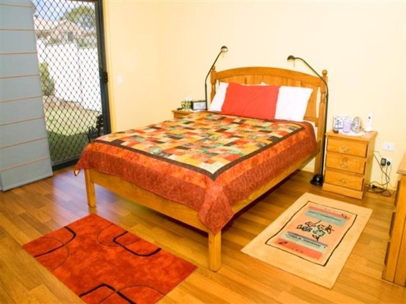 11 Biscay Crescent, Glenvale QLD 4350