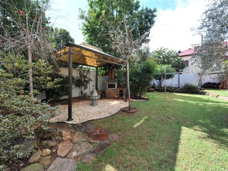 32 Cohoe Street, Rangeville QLD 4350