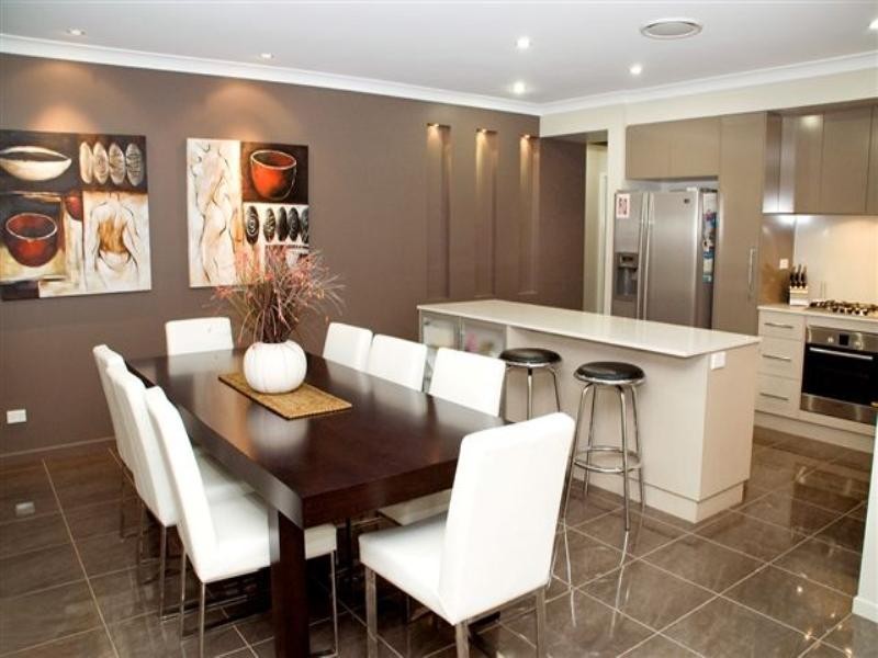 25 Fallon Drive, Middle Ridge QLD 4350