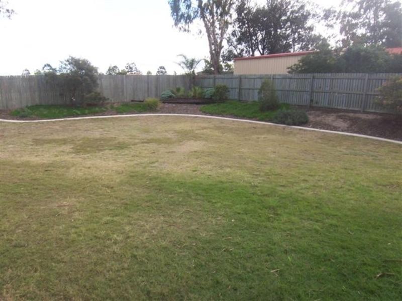 11 Hanna Court, Westbrook QLD 4350