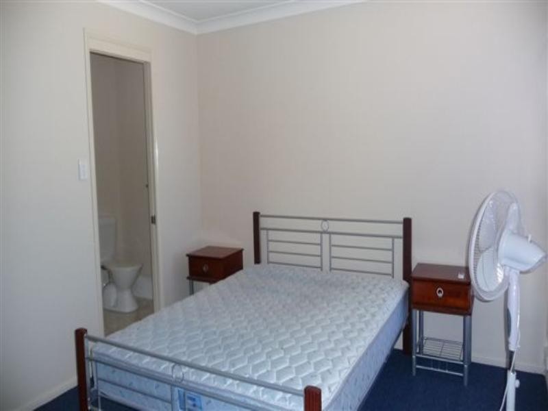 1/16 Sambar Court, Kearneys Spring QLD 4350