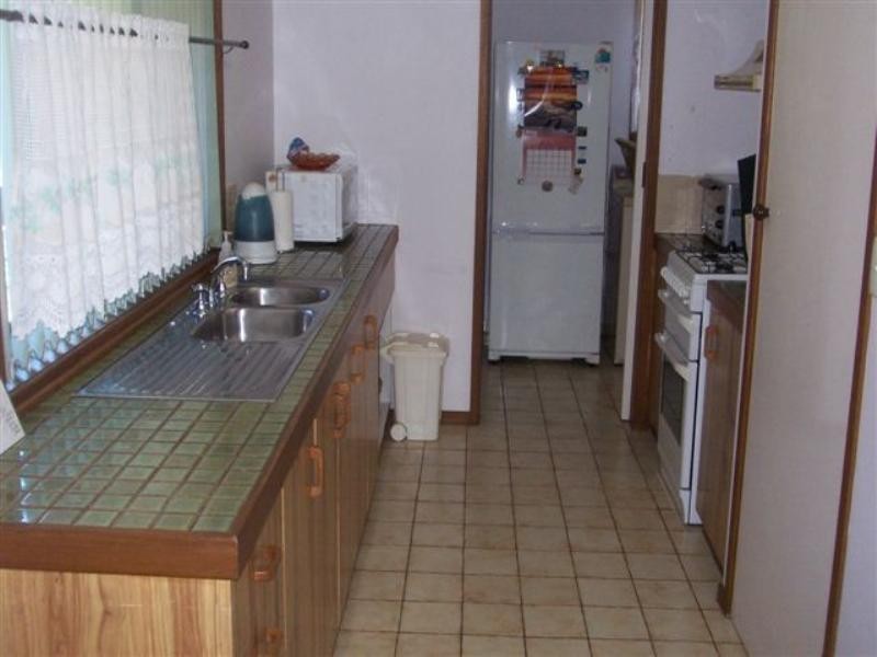 1/6 Champagne Crescent, Wilsonton QLD 4350