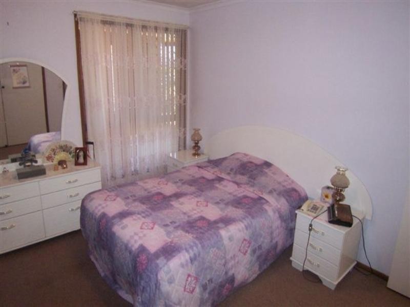 1/6 Champagne Crescent, Wilsonton QLD 4350