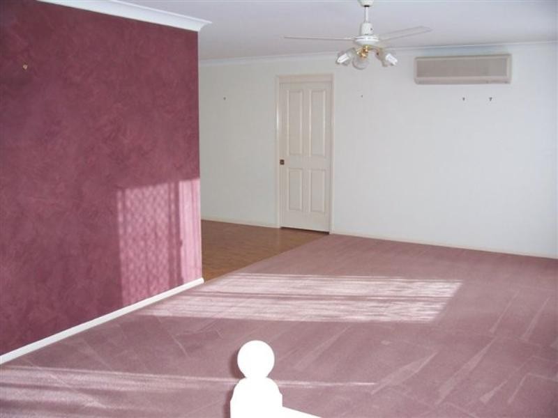 12 Kensington Court, Darling Heights QLD 4350