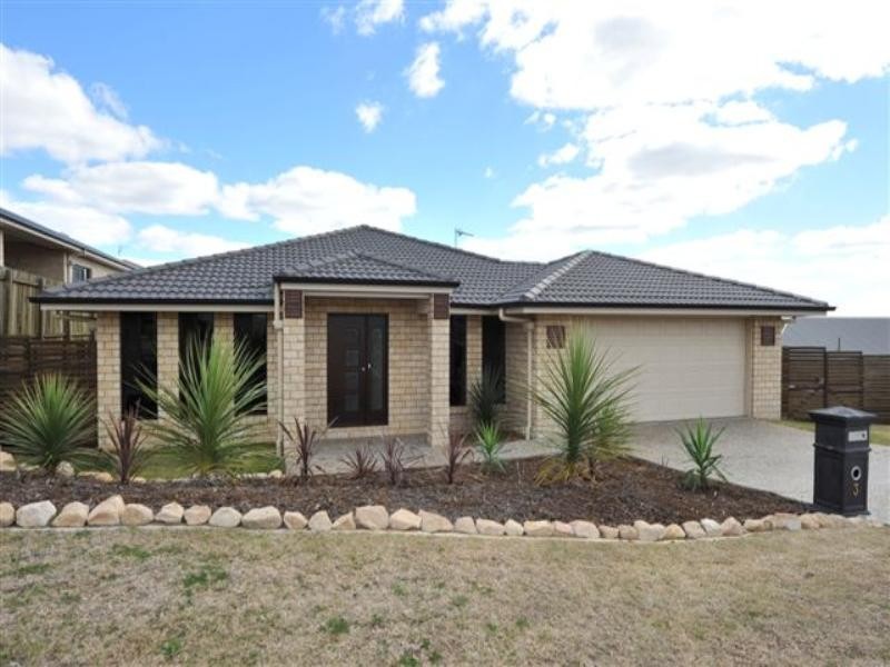 3 Yearling Close, Glenvale QLD 4350