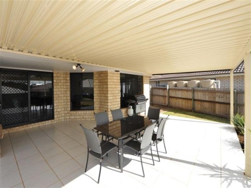 3 Yearling Close, Glenvale QLD 4350