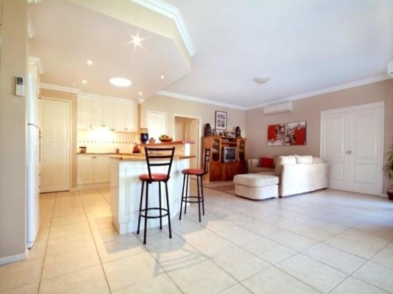 4 Sommariva Street, Westbrook QLD 4350