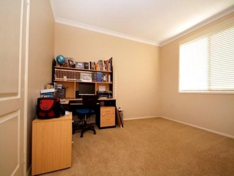 4 Sommariva Street, Westbrook QLD 4350