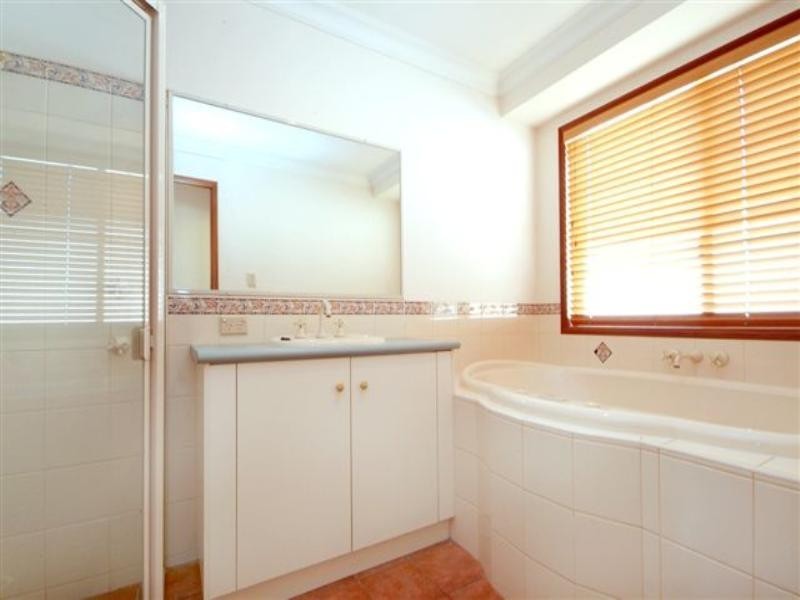 3 Drumcoes Court, Middle Ridge QLD 4350