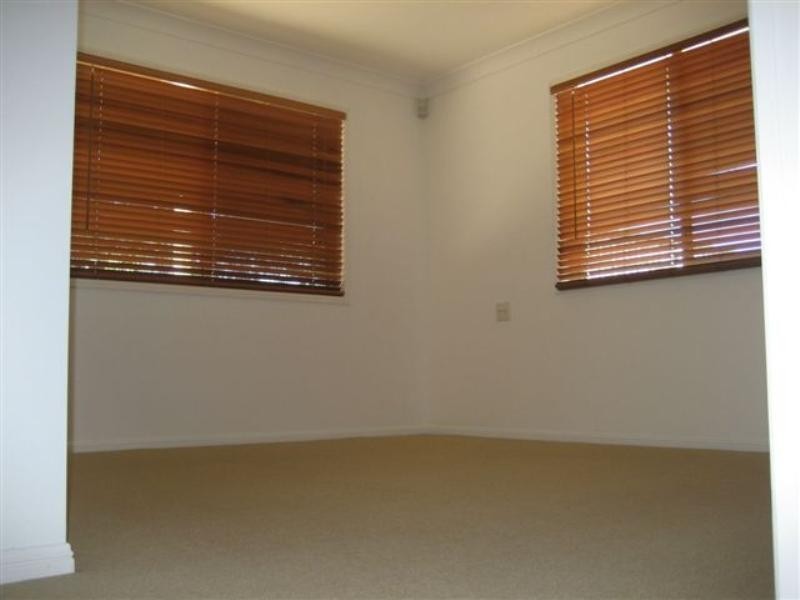 1/519 Hume Street, Kearneys Spring QLD 4350