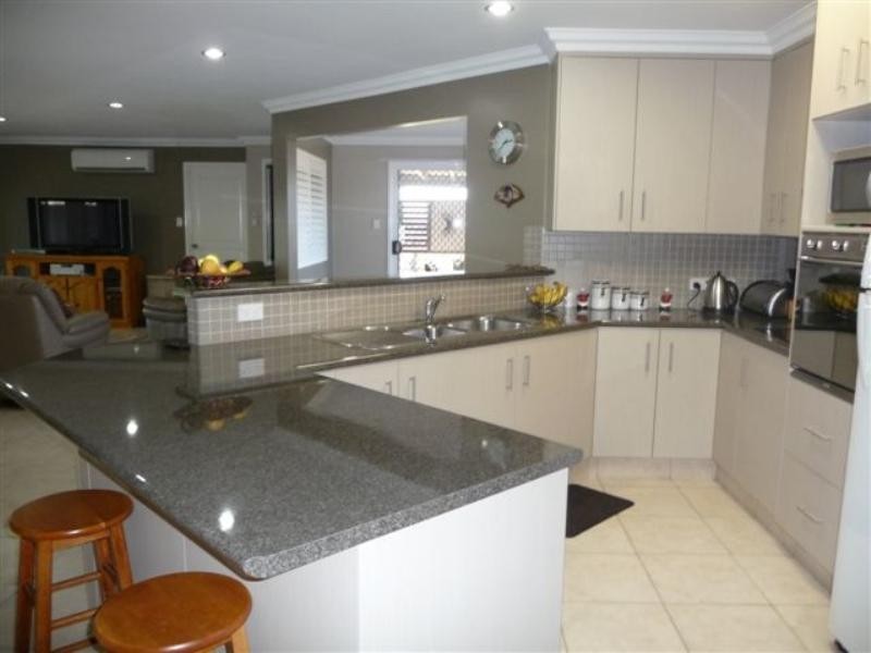 35 Currawong Drive, Highfields QLD 4352