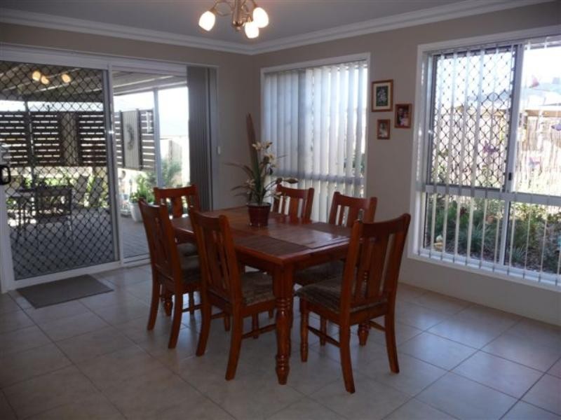 35 Currawong Drive, Highfields QLD 4352