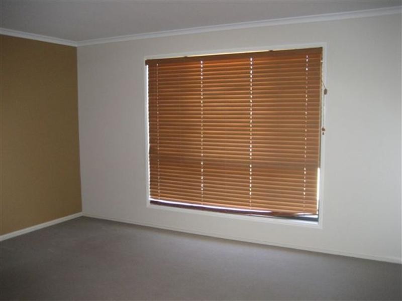 24 Tennyson Street, Westbrook QLD 4350