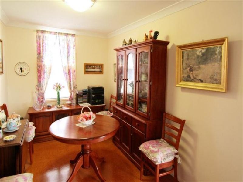 18 Gentle Street, North Toowoomba QLD 4350