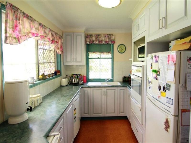 18 Gentle Street, North Toowoomba QLD 4350
