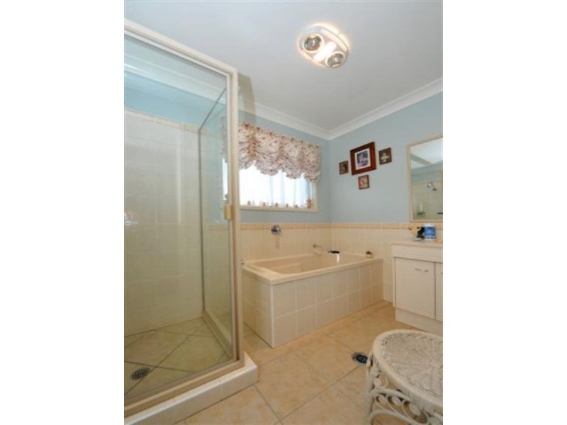 9 Elizabeth Street, Westbrook QLD 4350