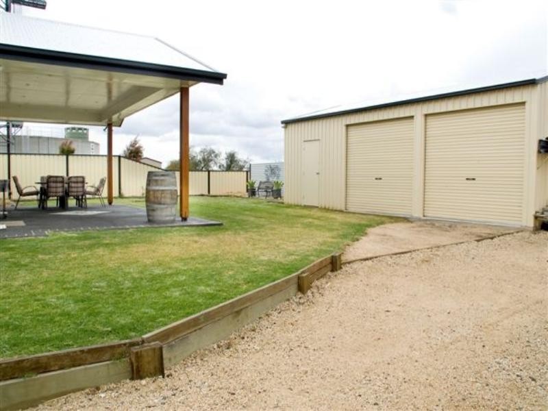 20 Wellington Street, Wyreema QLD 4352