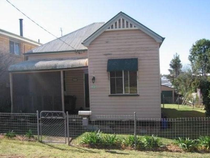 12 Kenric Street, Toowoomba City QLD 4350