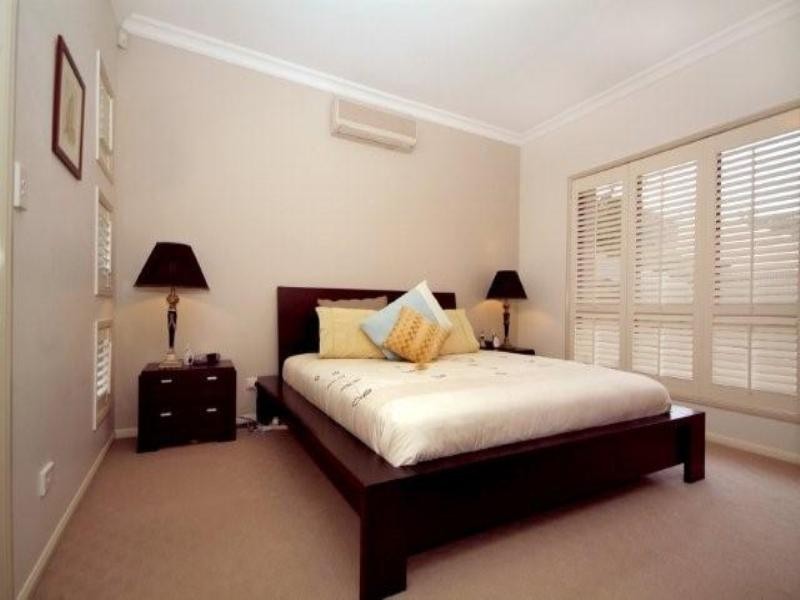 6 Howard Street, Middle Ridge QLD 4350