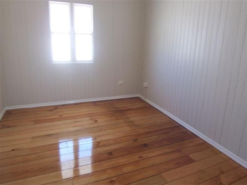 14 George Street, Clifton QLD 4361