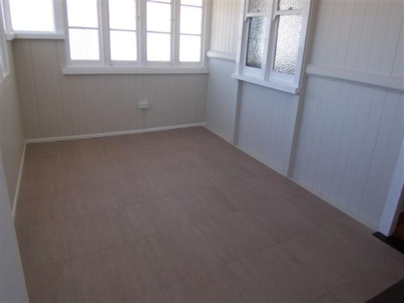 14 George Street, Clifton QLD 4361