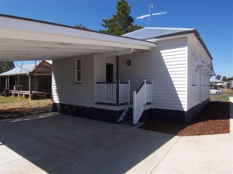 14 George Street, Clifton QLD 4361