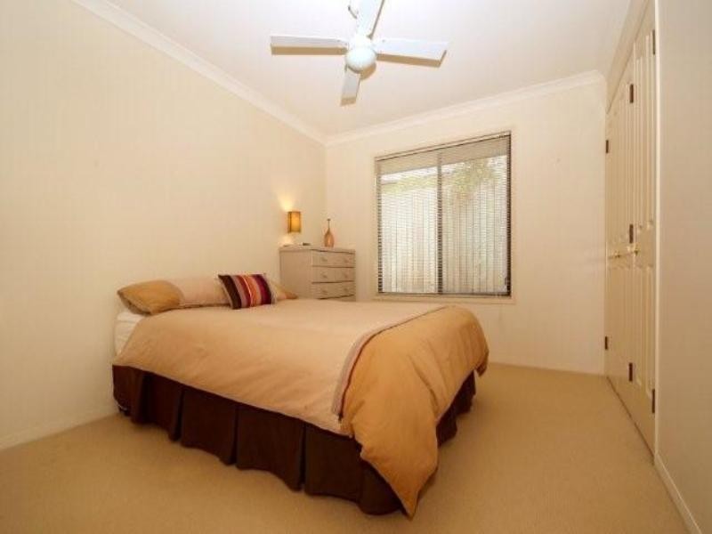 17 Holt Street, Middle Ridge QLD 4350