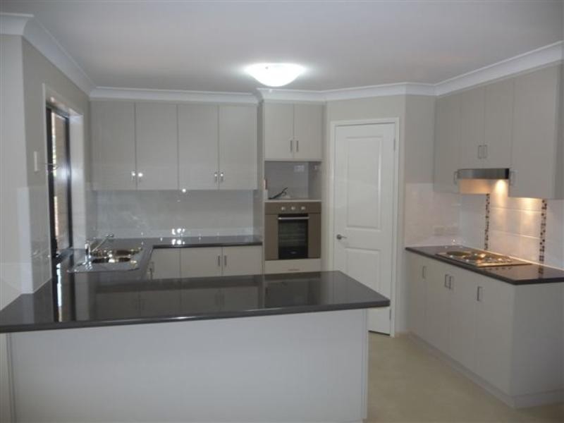 3 Gaudron Close, Wilsonton Heights QLD 4350