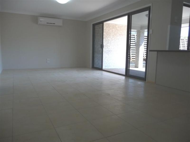 3 Gaudron Close, Wilsonton Heights QLD 4350