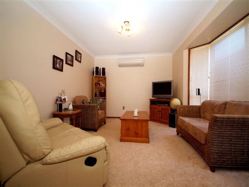 9 Stoneyhurst Court, Glenvale QLD 4350