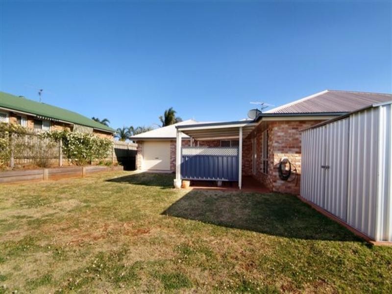 9 Stoneyhurst Court, Glenvale QLD 4350