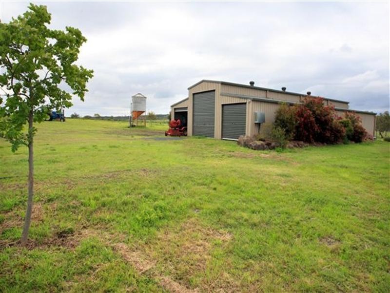 220 Hudson Road, Southbrook QLD 4363