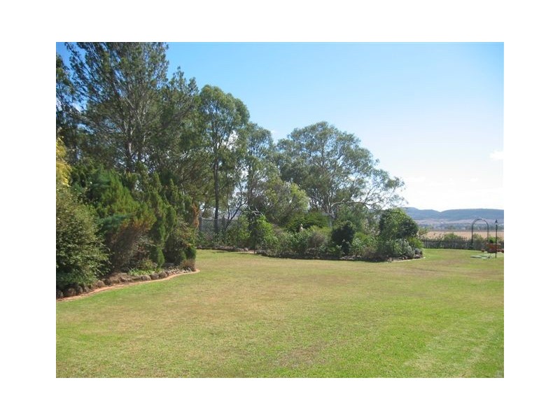 7 Rocky Ridge Court, Cotswold Hills QLD 4350