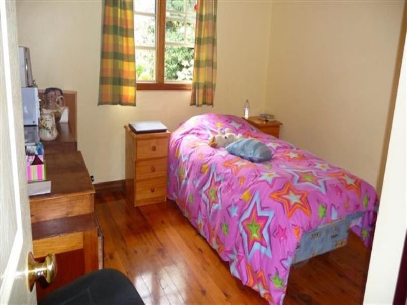 115 Bridge Street, Mount Lofty QLD 4350