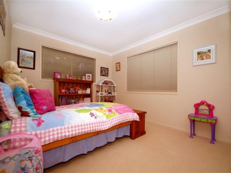 9 Jonquil Court, Middle Ridge QLD 4350