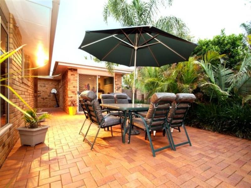 9 Jonquil Court, Middle Ridge QLD 4350