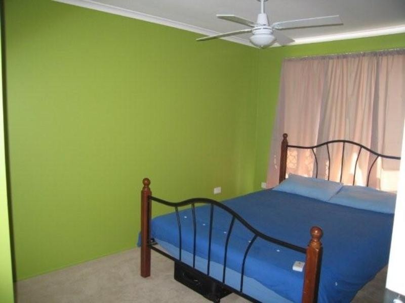 44 Lorraine Crescent, Centenary Heights QLD 4350