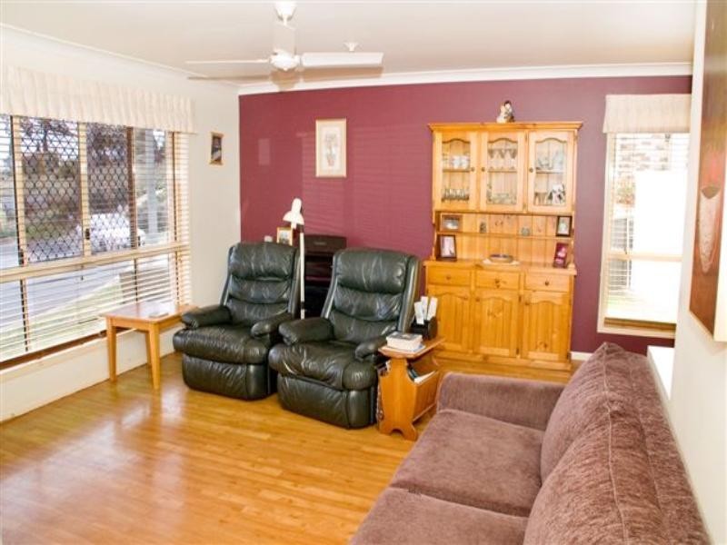 6 Weir Court, Harristown QLD 4350