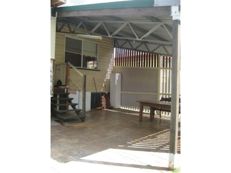 5 Leonard Street, East Toowoomba QLD 4350