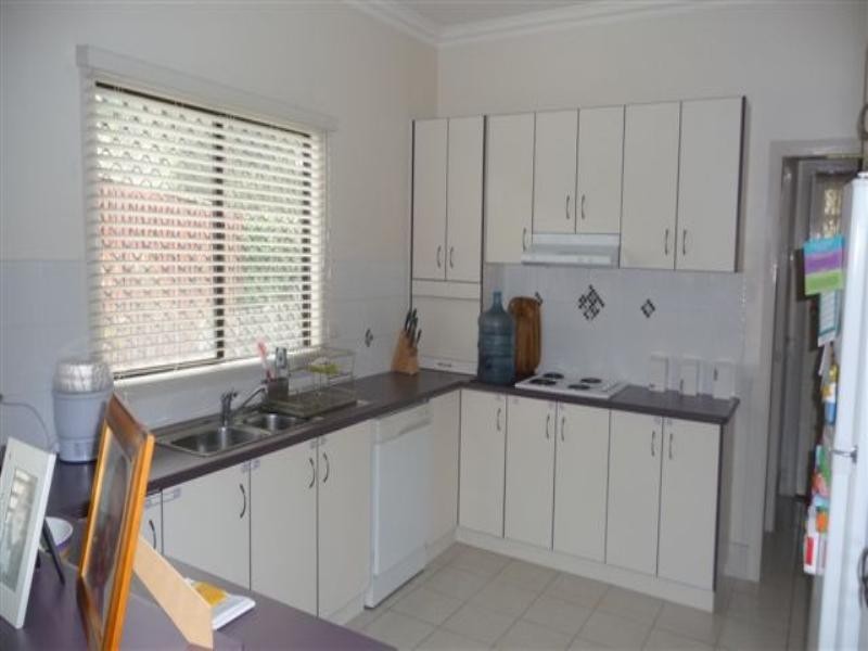 22 Stone Street, Wilsonton QLD 4350