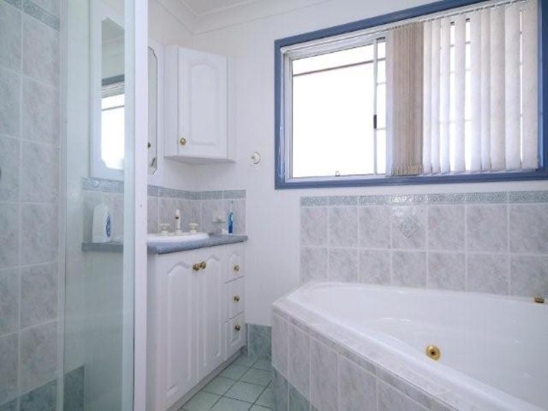 20 Strathconan Drive, Glenvale QLD 4350