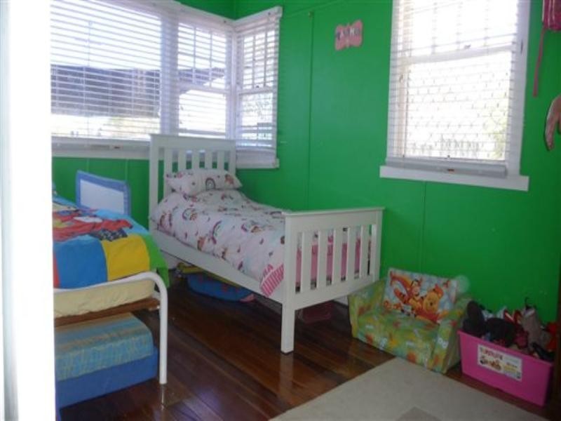 20 Second Avenue, Harristown QLD 4350