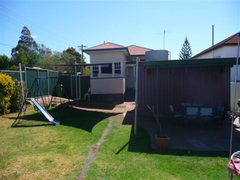 20 Second Avenue, Harristown QLD 4350