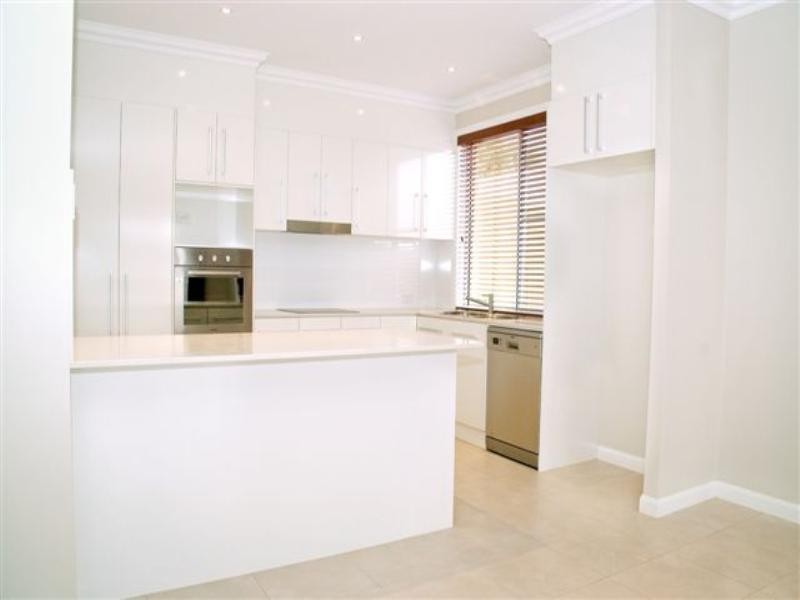 1/245a Mackenzie Street, Rangeville QLD 4350