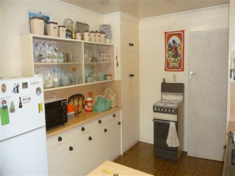 12 Canberra Street, Harristown QLD 4350