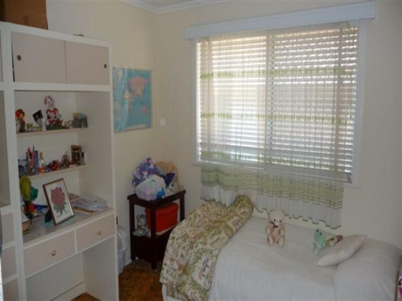 12 Canberra Street, Harristown QLD 4350