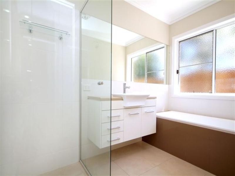 2/9 Mina Street, Rangeville QLD 4350