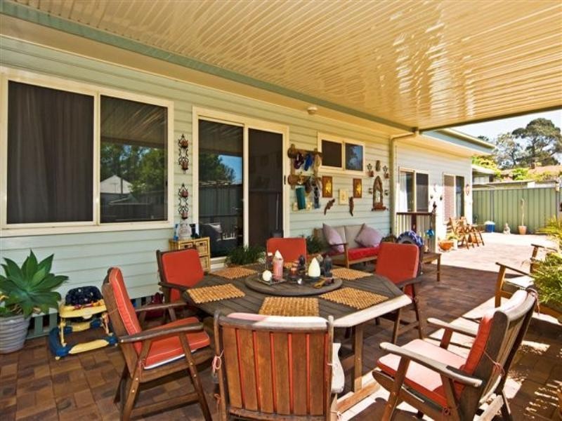 17 Edith Street, Newtown QLD 4350