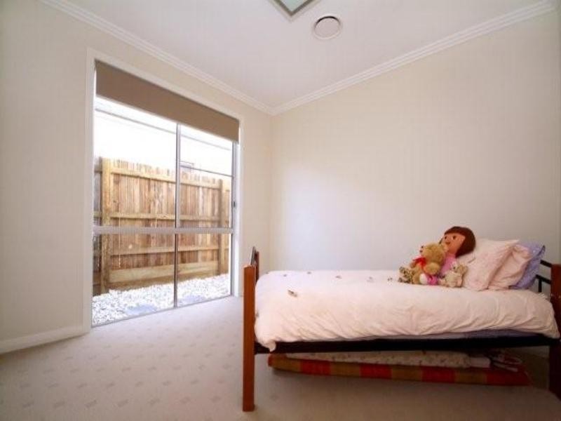 6 Stedman Street, Middle Ridge QLD 4350